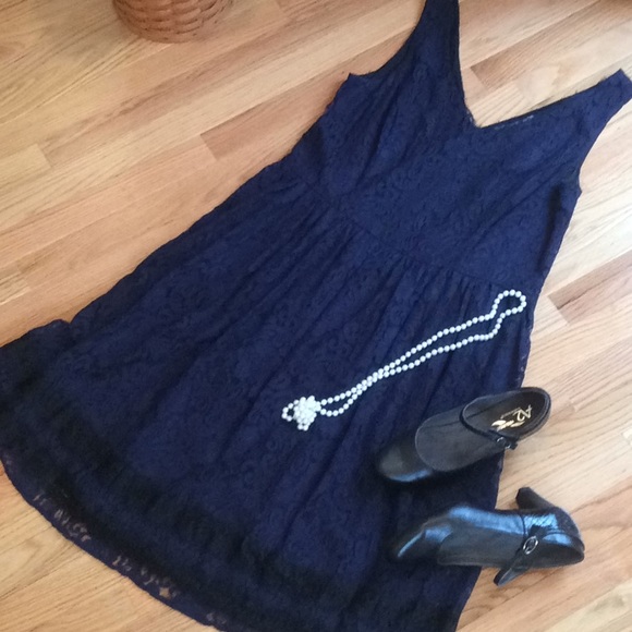 Carmen Marc Valvo Dresses & Skirts - Navy Lace Skater Dress Luxe-Carmen Marc Valvo